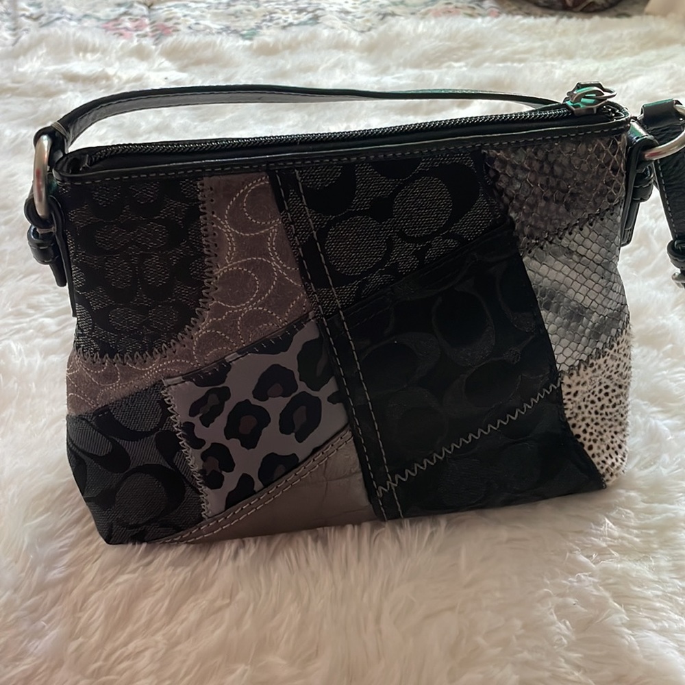 Y2K Mini Coach Patchwork Purse - Picture 8 of 16